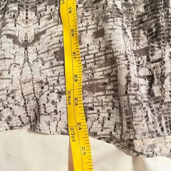 Jennifer Lopez Flutter Sleeve V- Neck Sheer Top Size L - Picture 7 of 11